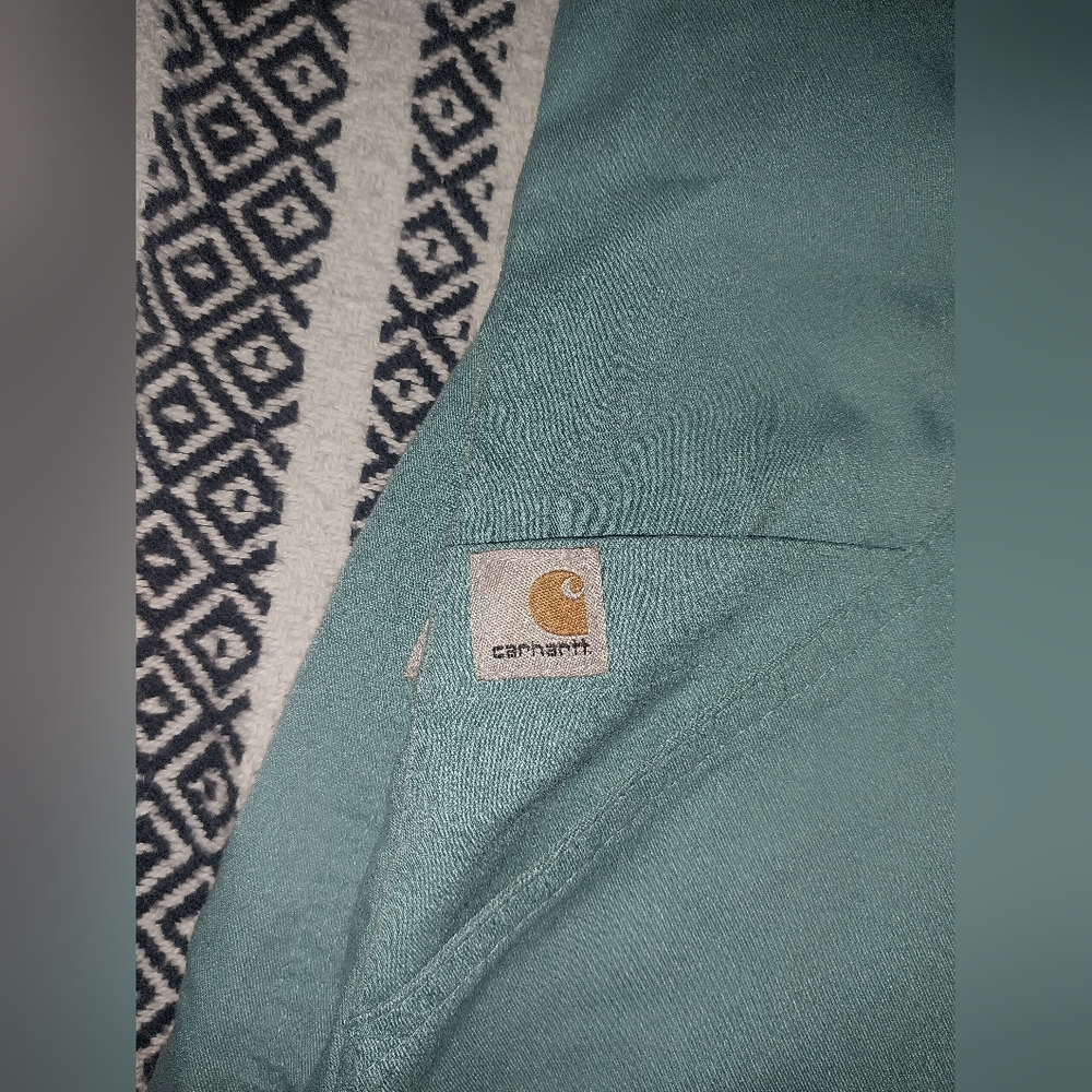 Large Carhartt Scrub set